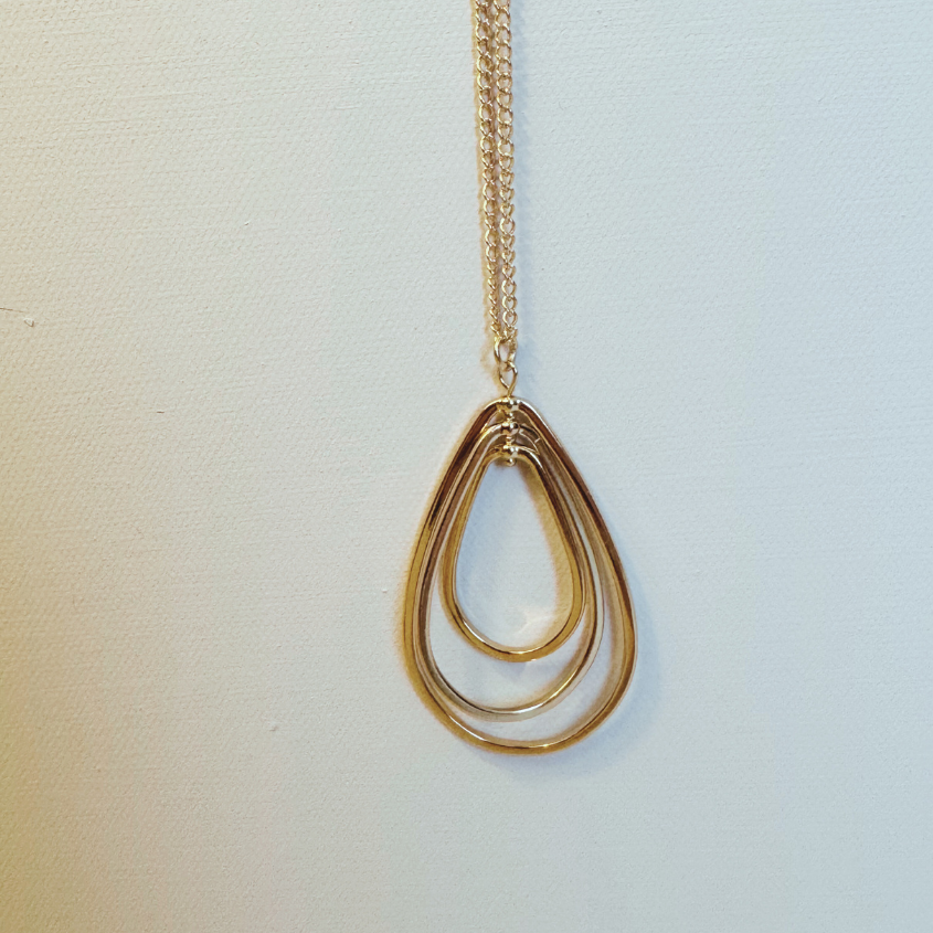 Triple Teardrop Pendant Necklace